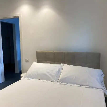 Luxury Villa, 4 Apartments, Private Swimming Pool 21 *